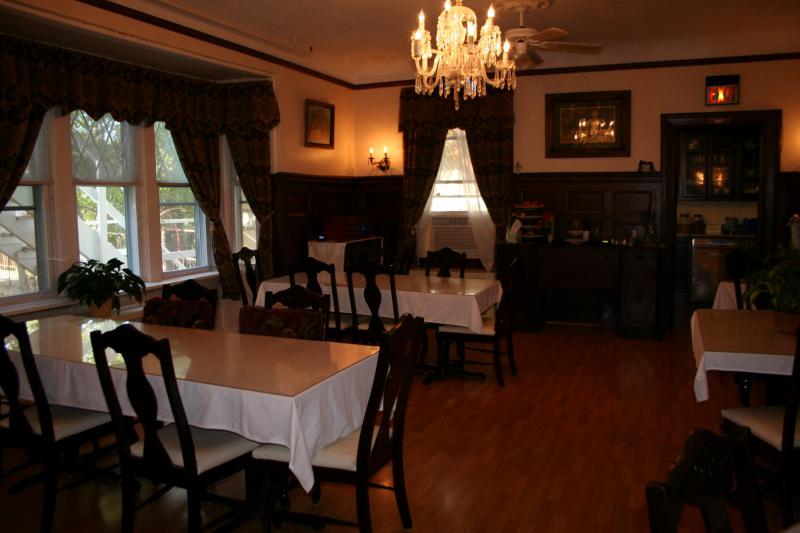 Dining Room - Mansion
