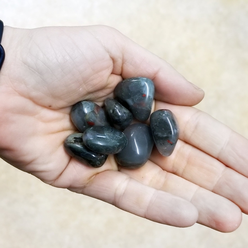 Tumbled Stone Bloodstone