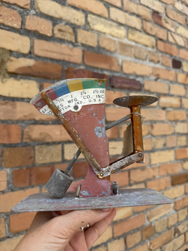 Vintage egg scale