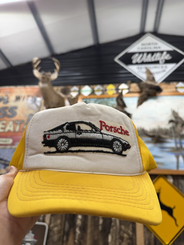 Porsche hat vintage 