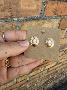 Vintage cameo earrings 