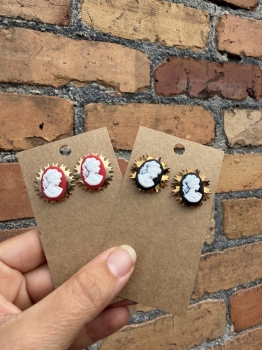 Gold burst cameos 