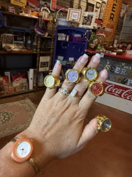 Vintage inspired clock ring