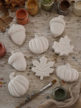 Dreamology ~ The Paper Garden - Fall Plaster Figurine Paint Kits: Kit, Small Acorn