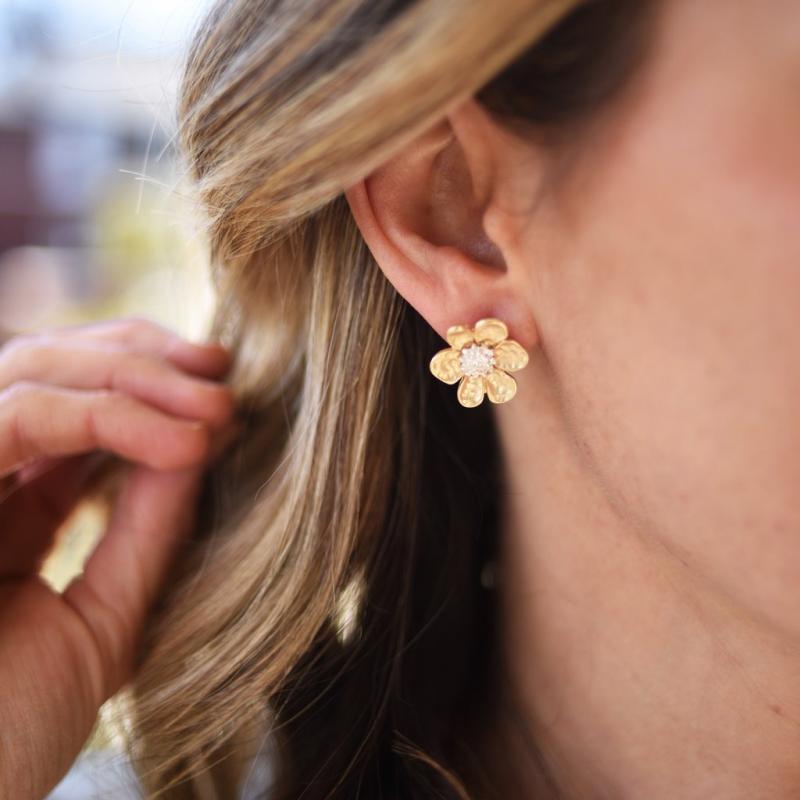 Dogwood Flower Stud Earrings