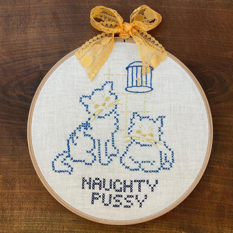 Naughty Pussy Embroidery Décor