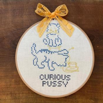 Curious Pussy Embroidery Décor