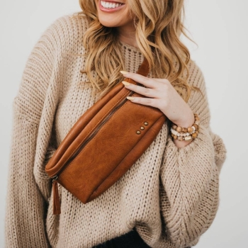 Pretty Simple - Whitley Waist Crossbody bag