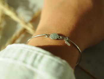 Stia Pavé Icon Bracelet Disk