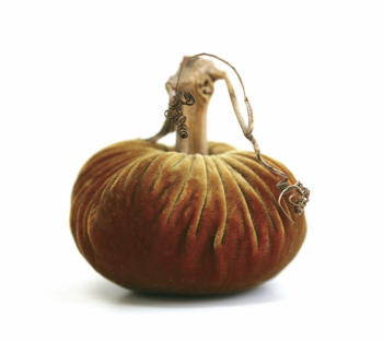 Velvet Plush Pumpkin - Curry