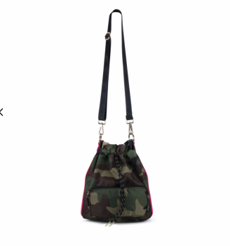 ANDI Bucket Crossbody - Pop Pink Camo