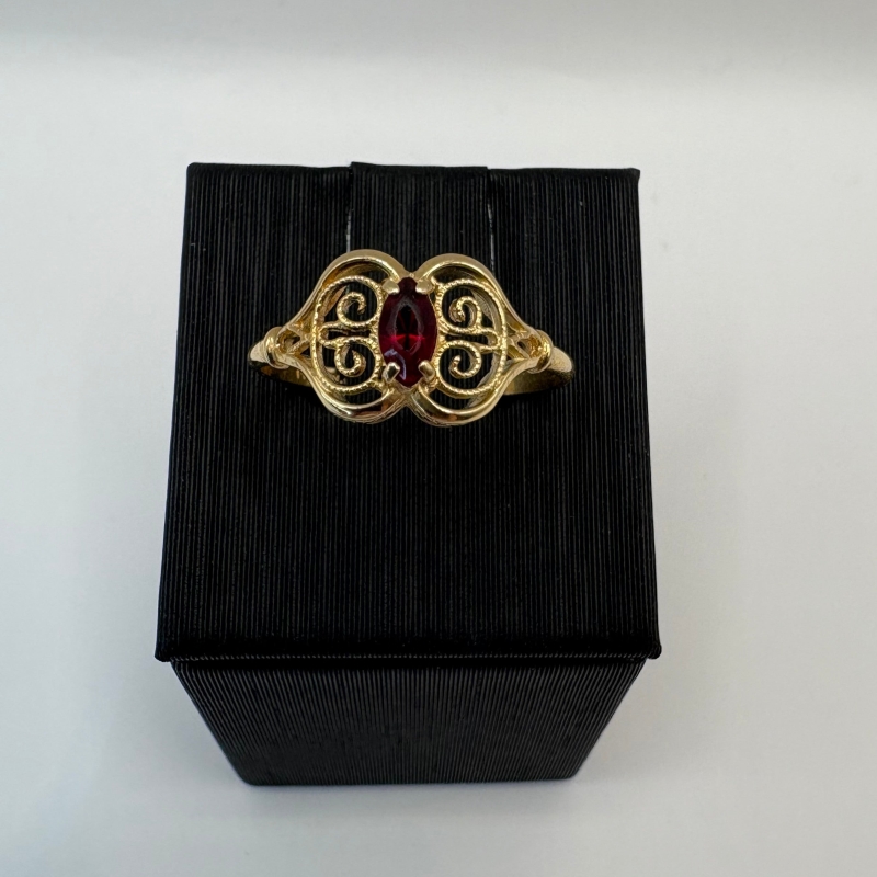 Vintage Filigree Ruby Ring