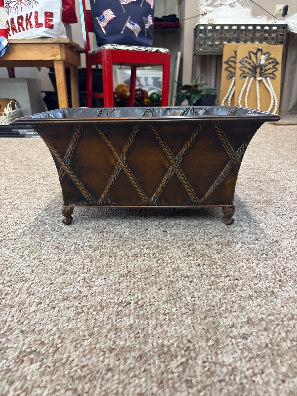Bronze Antique Tin