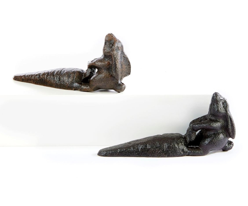 Bunny with a carrot cast iron door stop