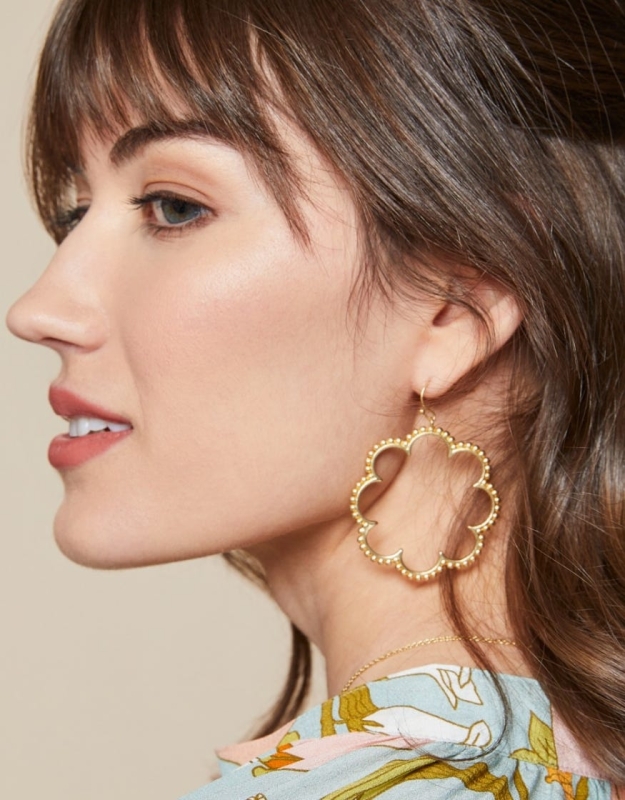 Dotted Daisy Earrings