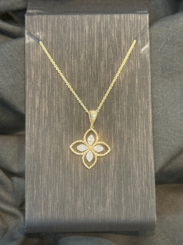 Diamond Floral Pendant Necklace