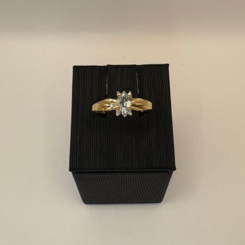 Celeste Glow Aquamarine Ring