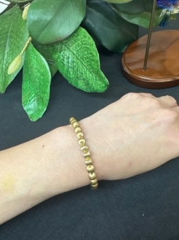 Dignity Gold 6mm Bead Bracelet