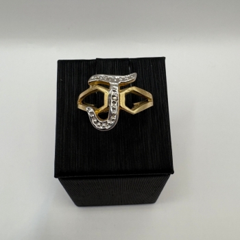 Initial 'J' Ring
