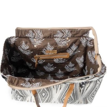 Tribal Spirit Adventure Weekender Bag In Off White