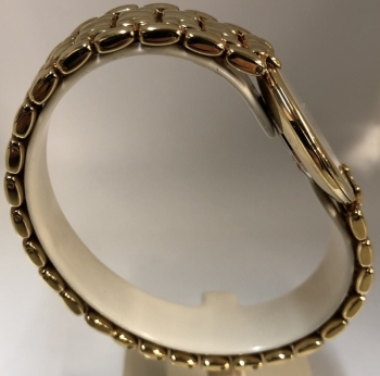 Quartz Golden Watch A5606