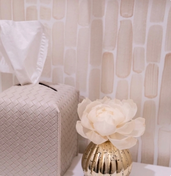 Sweet Grace Plaid Flower Diffuser