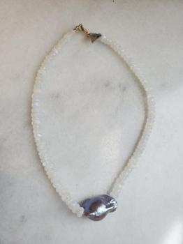 Cristina V. Baroque Pearl Choker