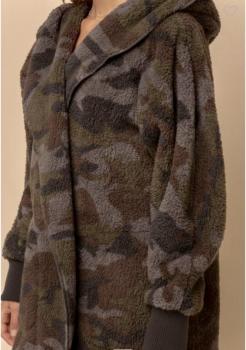 camo fuzzy open jacket