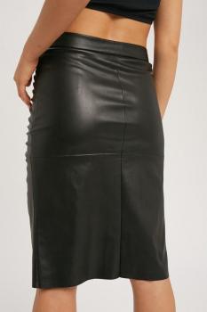 FAUX LEATHER KNEE LENGTH RUCHED SKIRT