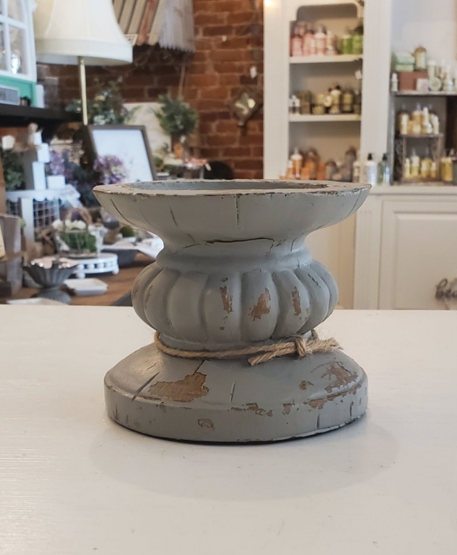 Fat candle holder