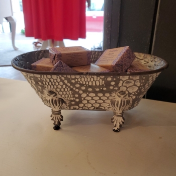 Embossed Bathtub