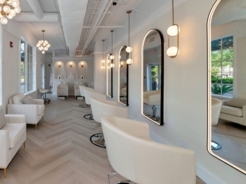 Salon Barber Chairs That Combine Comfort and Functionality