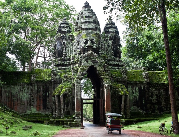 Bayon.Entry copy 2